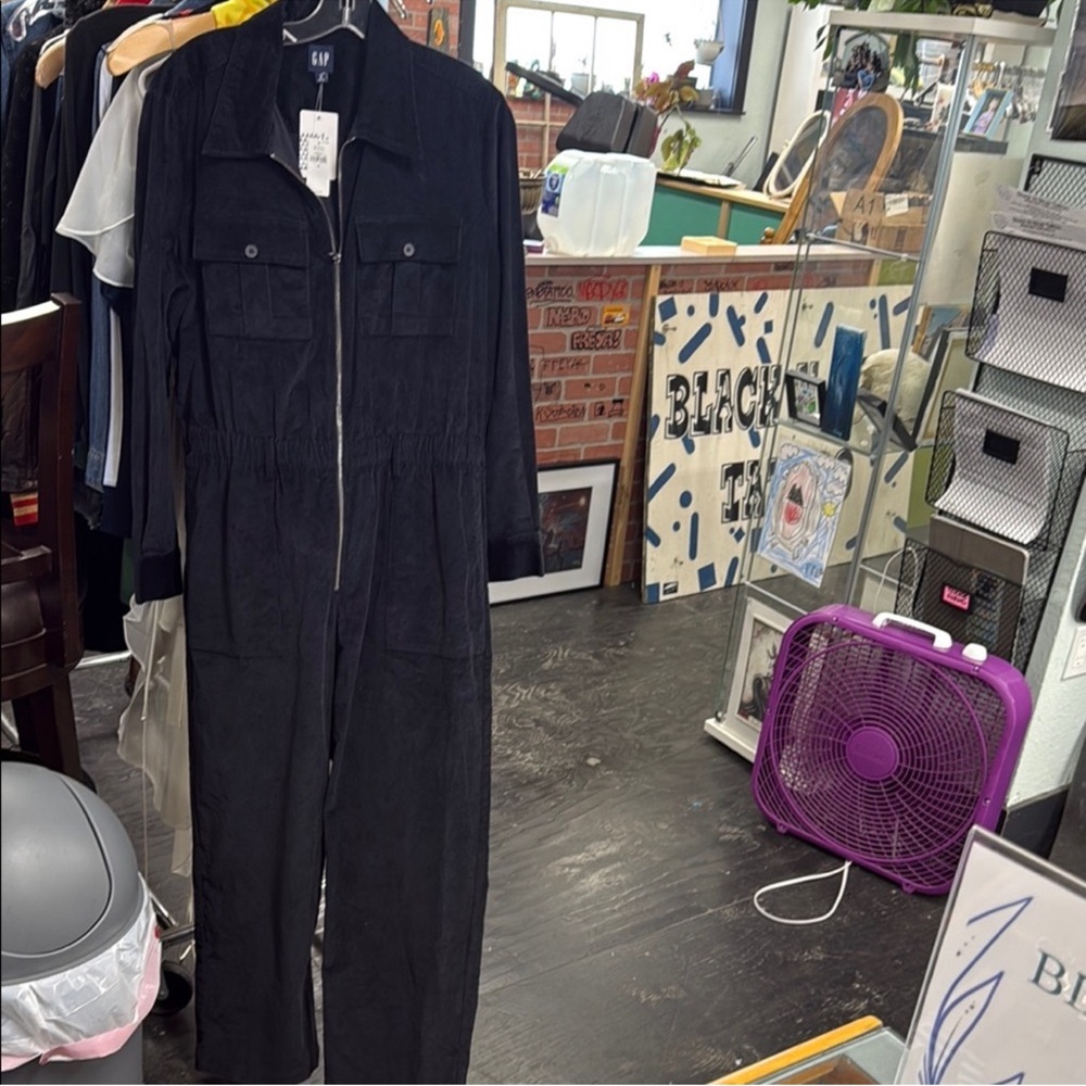 Black corduroy women’s Jumpsuit size 16/med/large